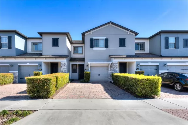 MLS: O5988680 Condo For Sale