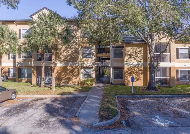 MLS: O5989210 Condo For Sale