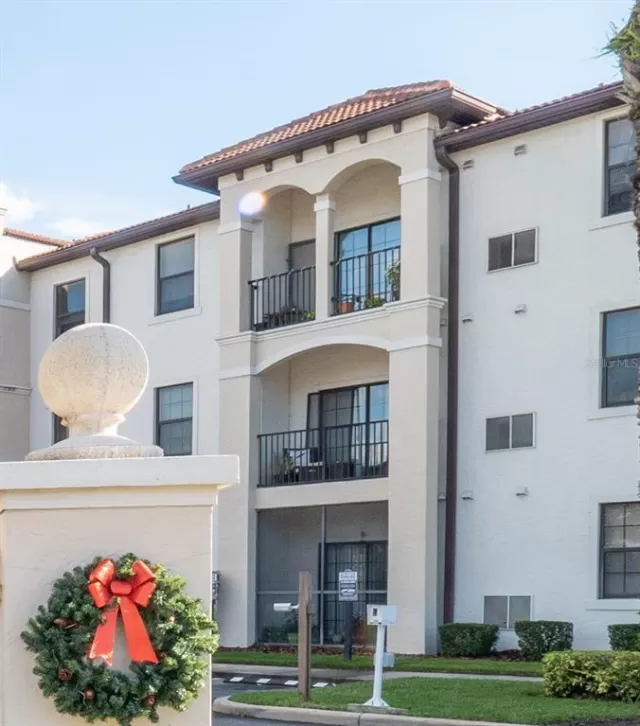 MLS: O5989215 Condo For Sale