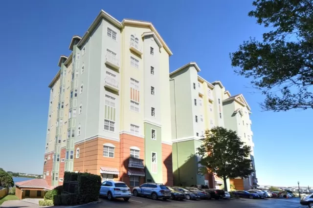 MLS: O5989538 Condo For Sale