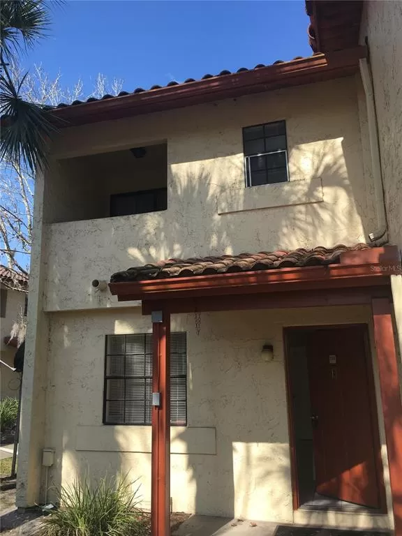 MLS: O5990317 Condo For Sale