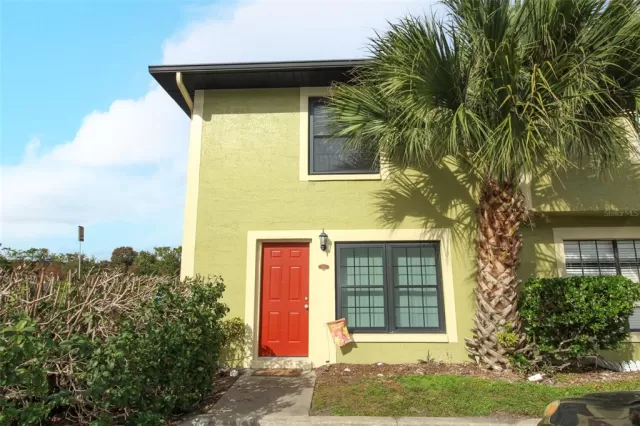 MLS: O5991095 Condo For Sale