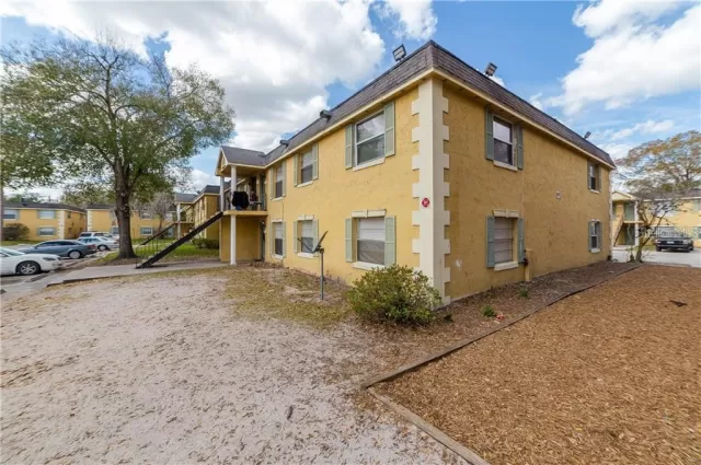 MLS: O5993487 Condo For Sale