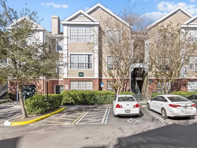MLS: O5993607 Condo For Sale