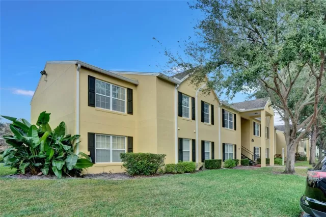 MLS: O5994056 Condo For Sale