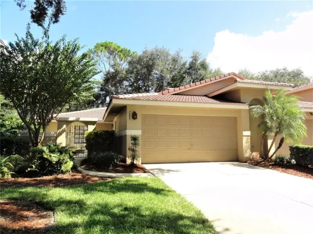 MLS: O5994152 Condo For Sale