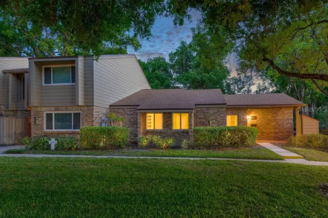 MLS: O5994677 Condo For Sale