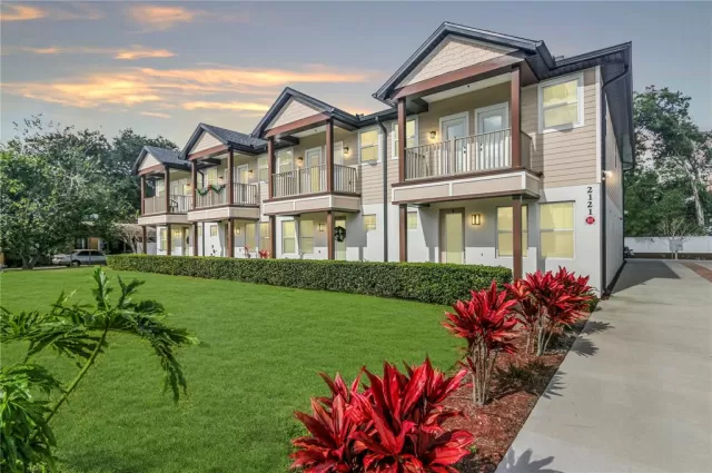 MLS: O5994933 Condo For Sale