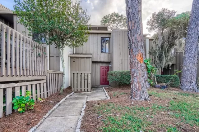 MLS: O5995653 Condo For Sale