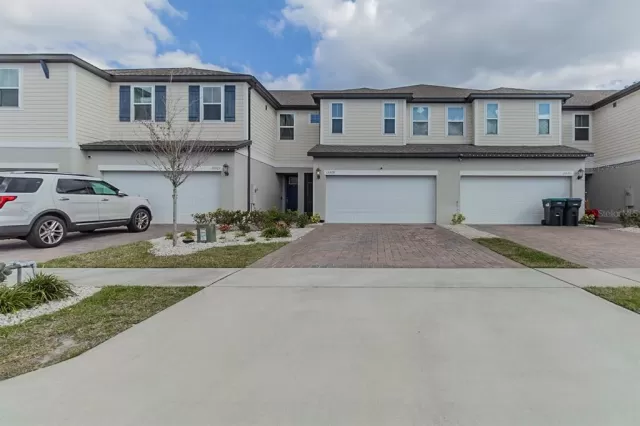 MLS: O5995871 Condo For Sale