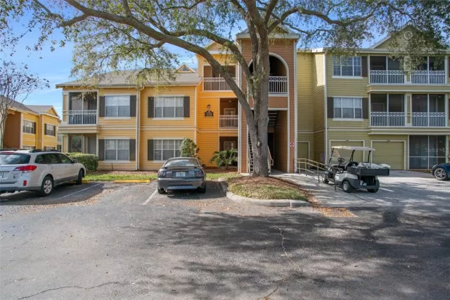 MLS: O5996212 Condo For Sale