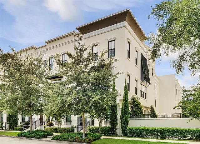 MLS: O5996498 Condo For Sale