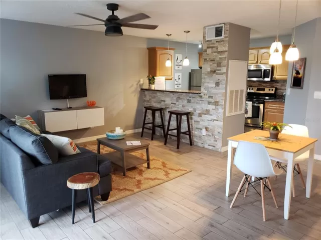 MLS: O5996525 Condo For Sale