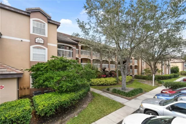 MLS: O5996847 Condo For Sale
