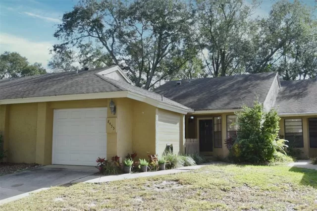 MLS: O5996854 Condo For Sale