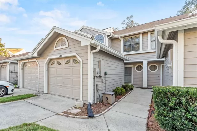 MLS: O5996998 Condo For Sale