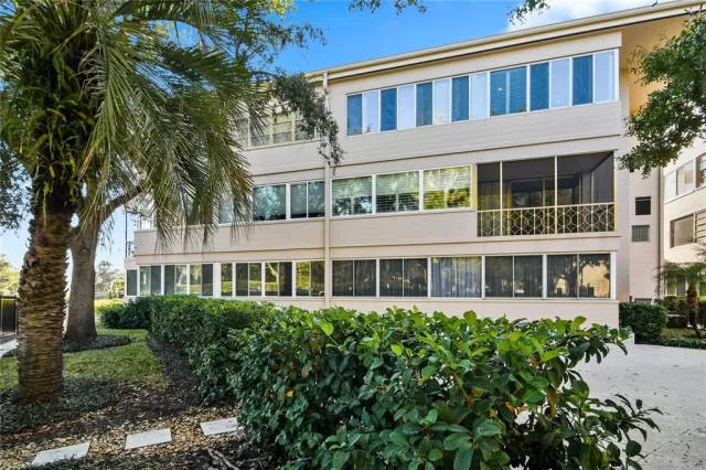 MLS: O5997609 Condo For Sale