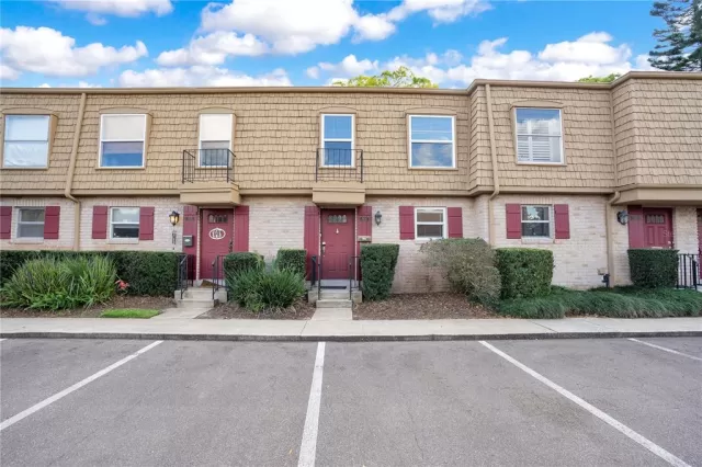 MLS: O5998258 Condo For Sale