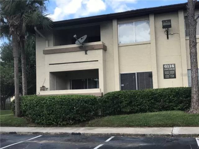 MLS: O5999039 Condo For Sale