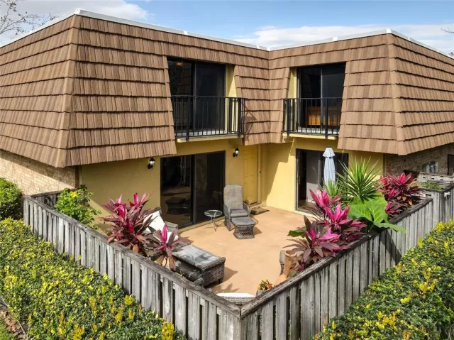 MLS: O5999192 Condo For Sale