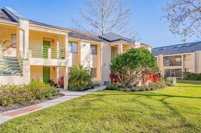 MLS: O5999452 Condo For Sale