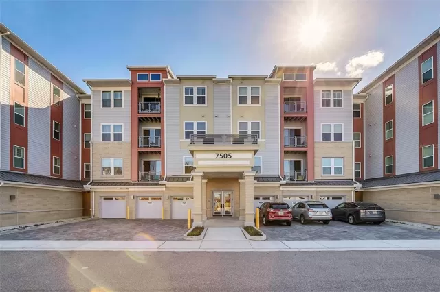 MLS: O5999897 Condo For Sale