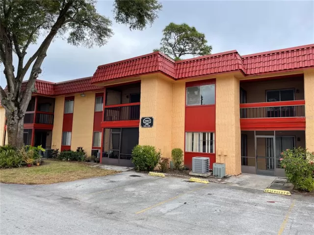 MLS: O5999933 Condo For Sale