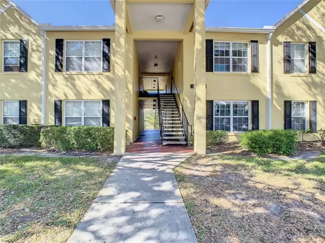 MLS: O6000457 Condo For Sale