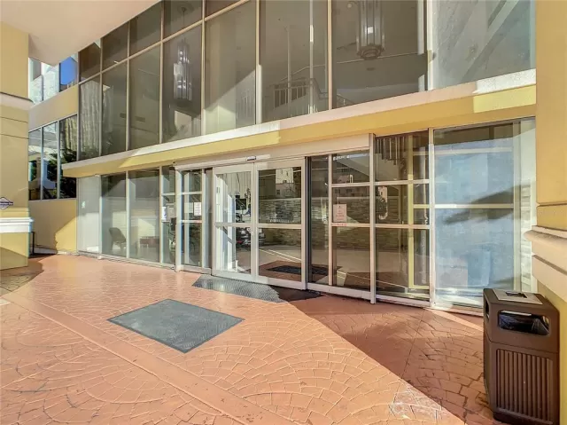 MLS: O6000484 Condo For Sale