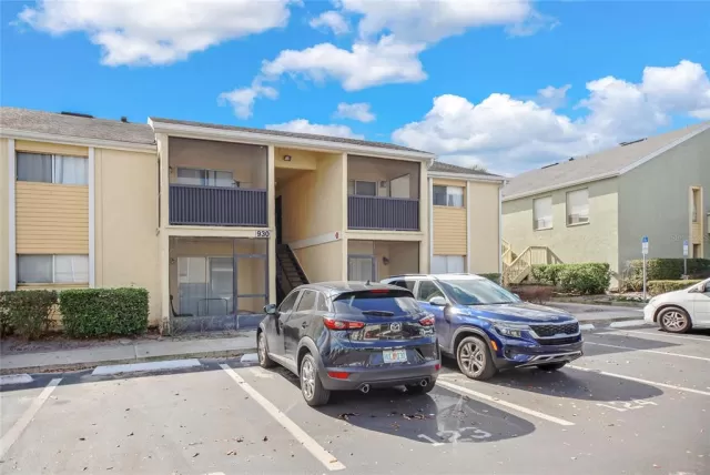 MLS: O6000544 Condo For Sale