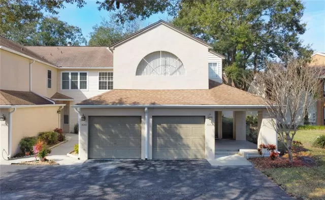 MLS: O6000983 Condo For Sale