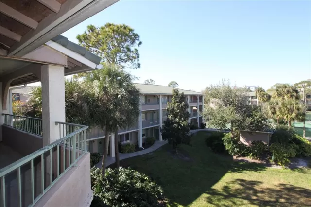 MLS: O6001000 Condo For Sale