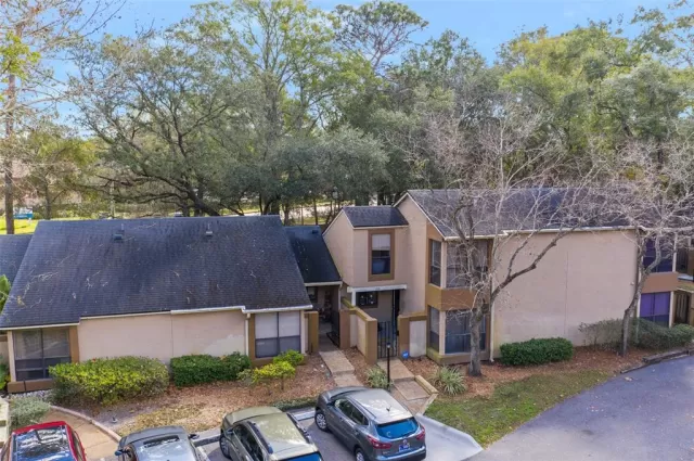 MLS: O6001474 Condo For Sale