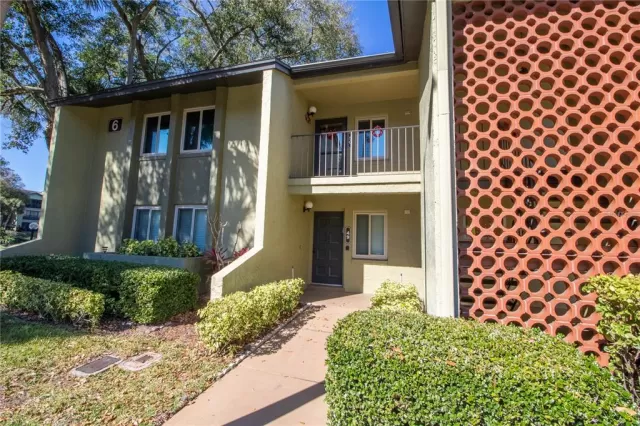 MLS: O6002822 Condo For Sale