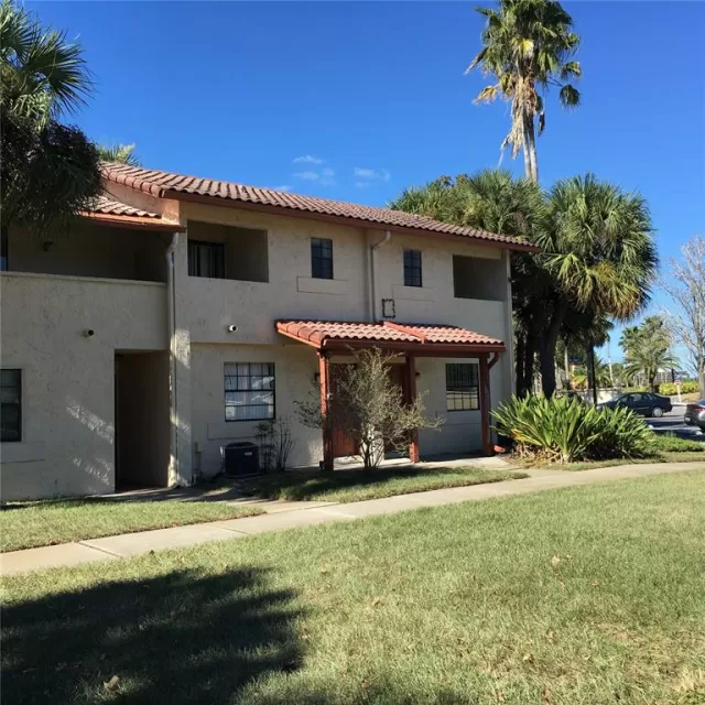 MLS: O6002882 Condo For Sale