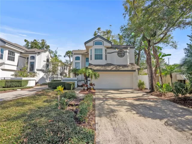 MLS: O6002904 Condo For Sale