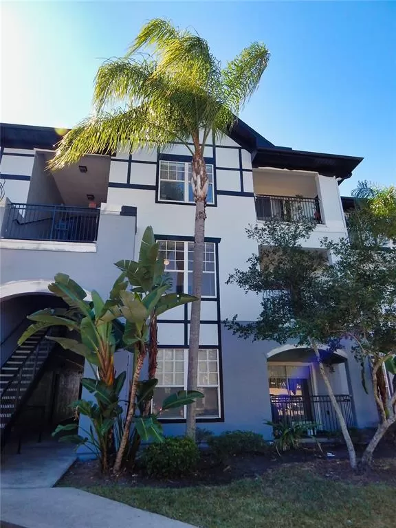 MLS: O6002953 Condo For Sale