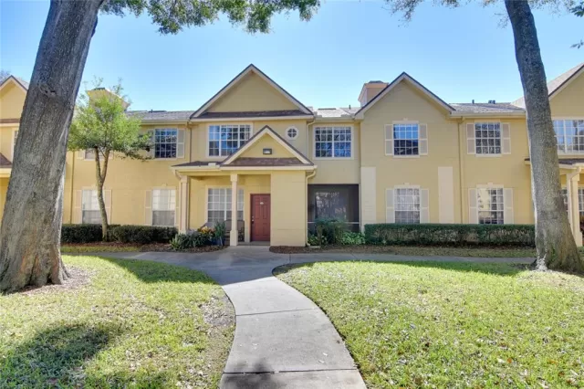 MLS: O6002967 Condo For Sale