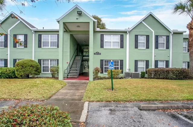 MLS: O6003023 Condo For Sale