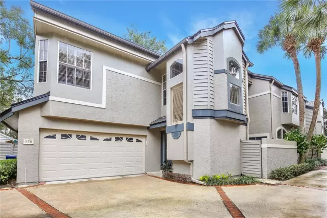 MLS: O6003385 Condo For Sale