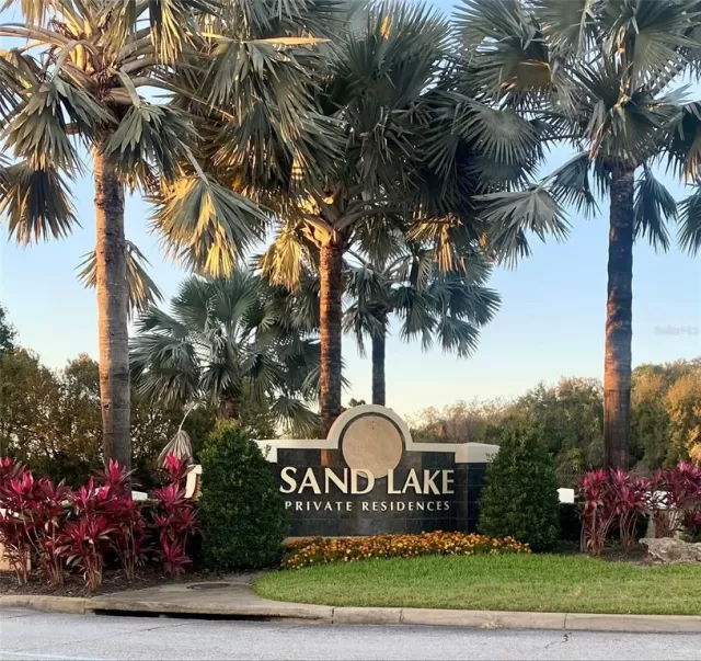 MLS: O6003587 Condo For Sale