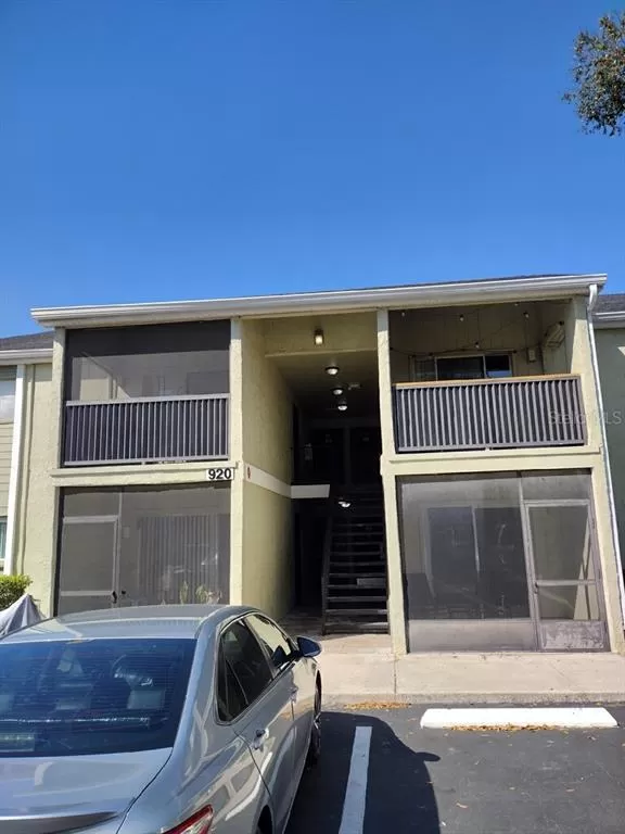 MLS: O6005223 Condo For Sale