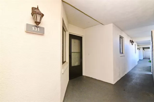 MLS: O6005452 Condo For Sale