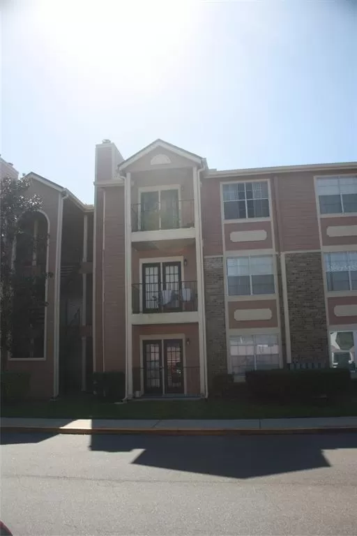 MLS: O6006316 Condo For Sale