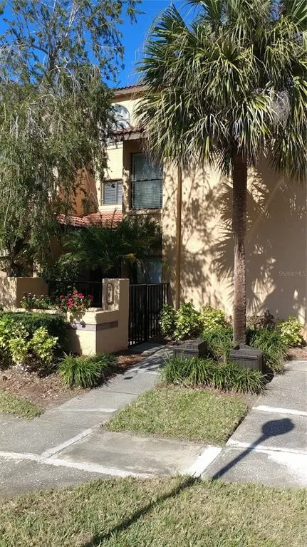 MLS: O6006461 Condo For Sale