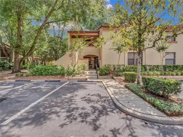 MLS: O6006575 Condo For Sale