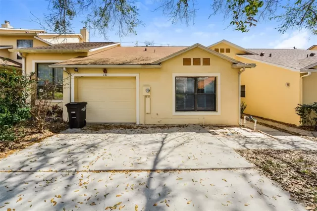 MLS: O6007213 Condo For Sale