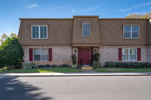 MLS: O6007635 Condo For Sale