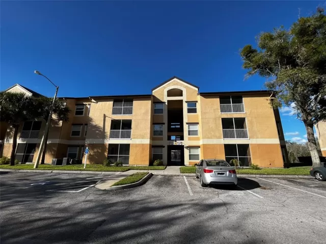 MLS: O6008166 Condo For Sale