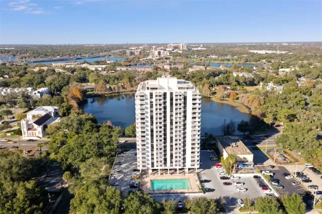 MLS: O6008223 Condo For Sale